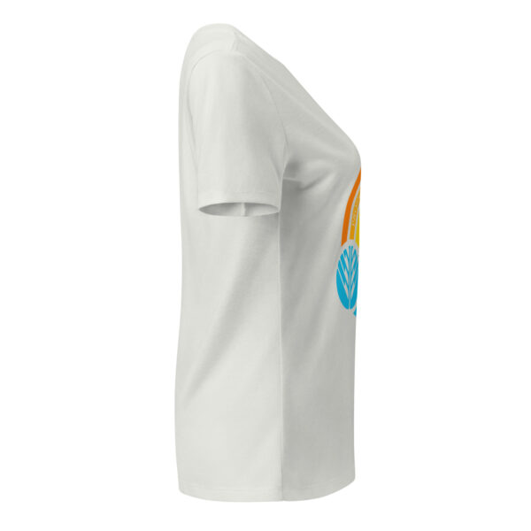 Surf & Sun PB Women’s relaxed v-neck t-shirt - Image 21